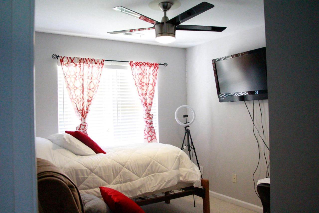 Minutes From Downtown 3Br Stylishhome-Free Parking Raleigh Exterior foto